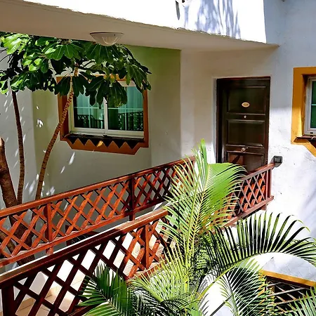 Apartment Rocas Del Mar